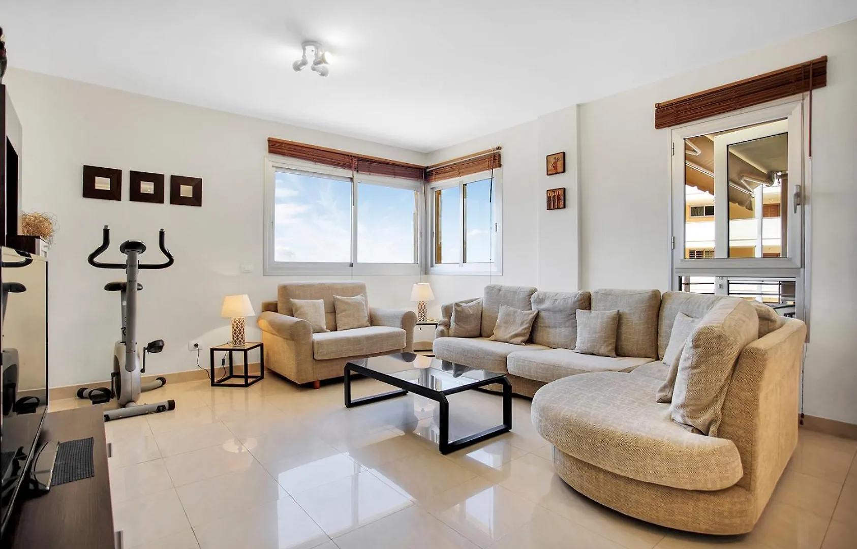 Premium Paradise Stay - Balcony Sea & Pool Views - Top Rated Costa Adeje  Apartment